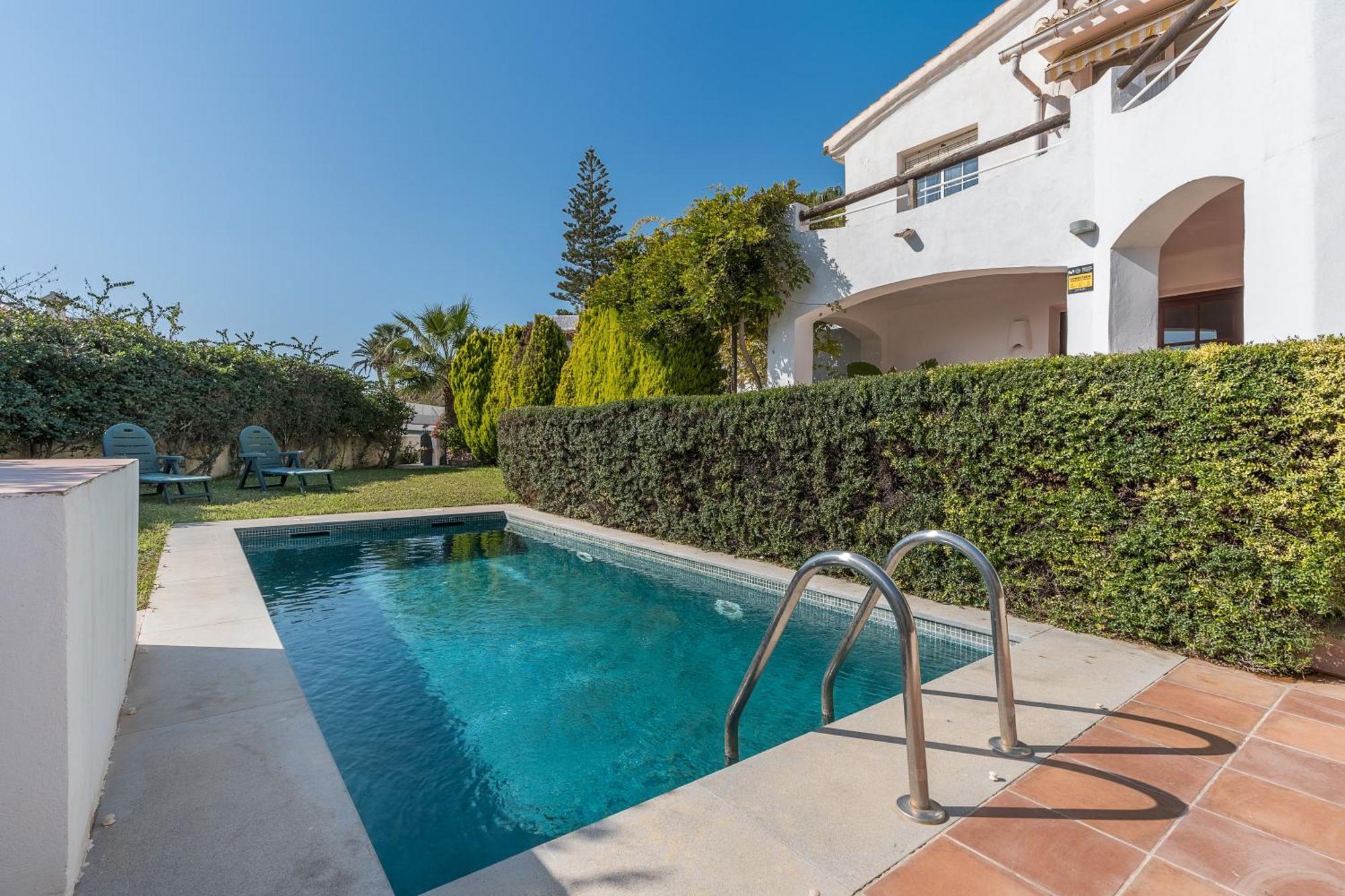 Villa Martinez Salobrena Exterior photo